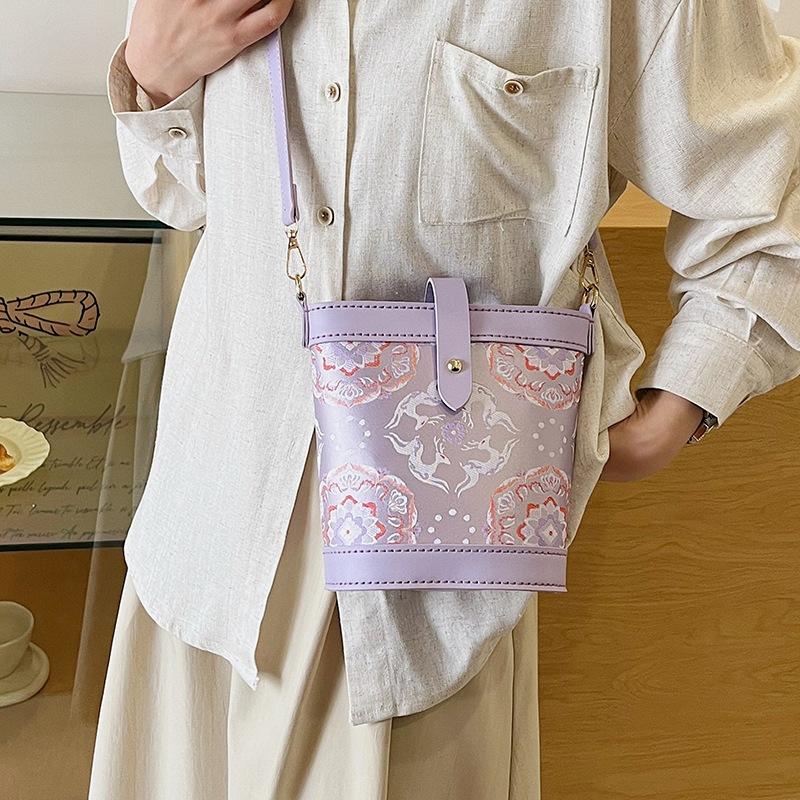 Bolso de punto DIY - Bolso de  - Leatherwork Patterns reseña y precio