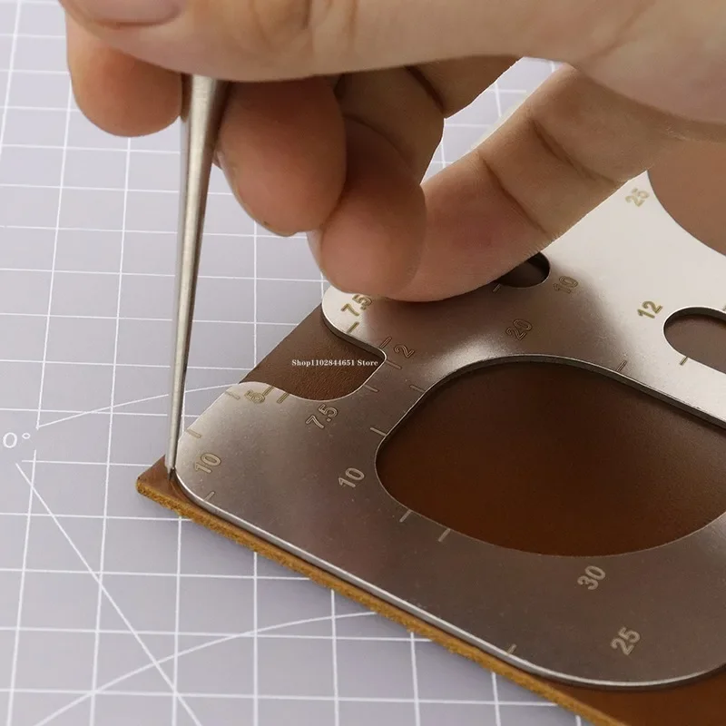 Regla de posicionamiento R, pl - Leatherwork Ruler reseña y precio